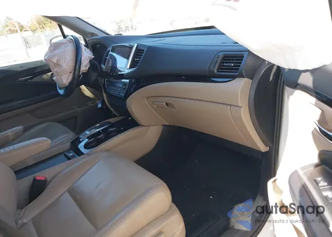 2018 Honda Pilot Touring из США, поврежденный, VIN 5FNYF6H94JB064262